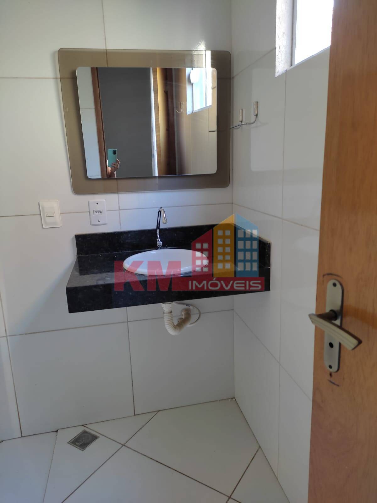 Casa à venda com 2 quartos, 100m² - Foto 17