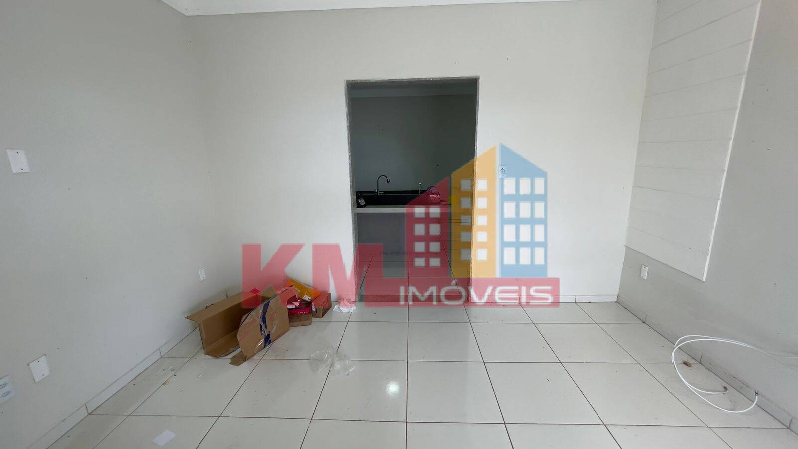 Casa à venda com 4 quartos, 198m² - Foto 3