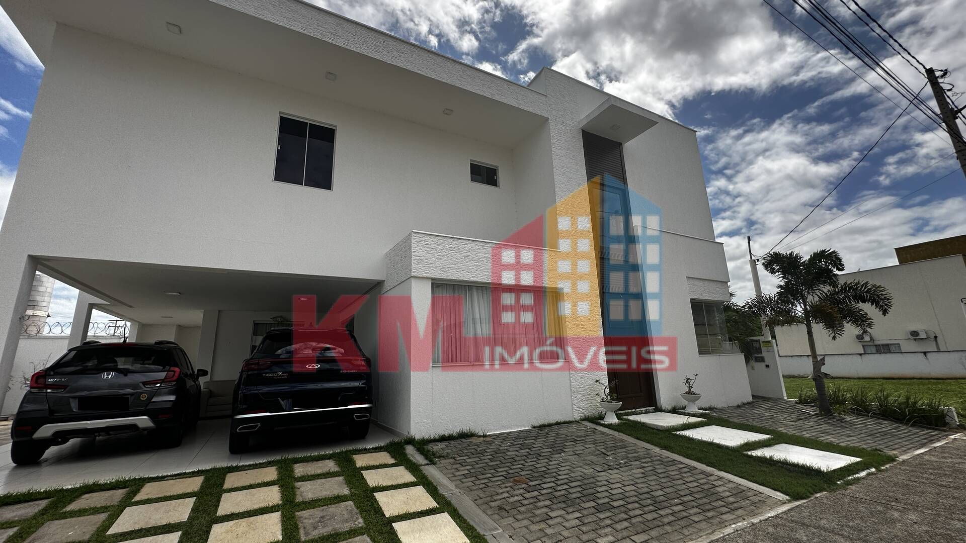 Casa de Condomínio à venda com 3 quartos, 280m² - Foto 3