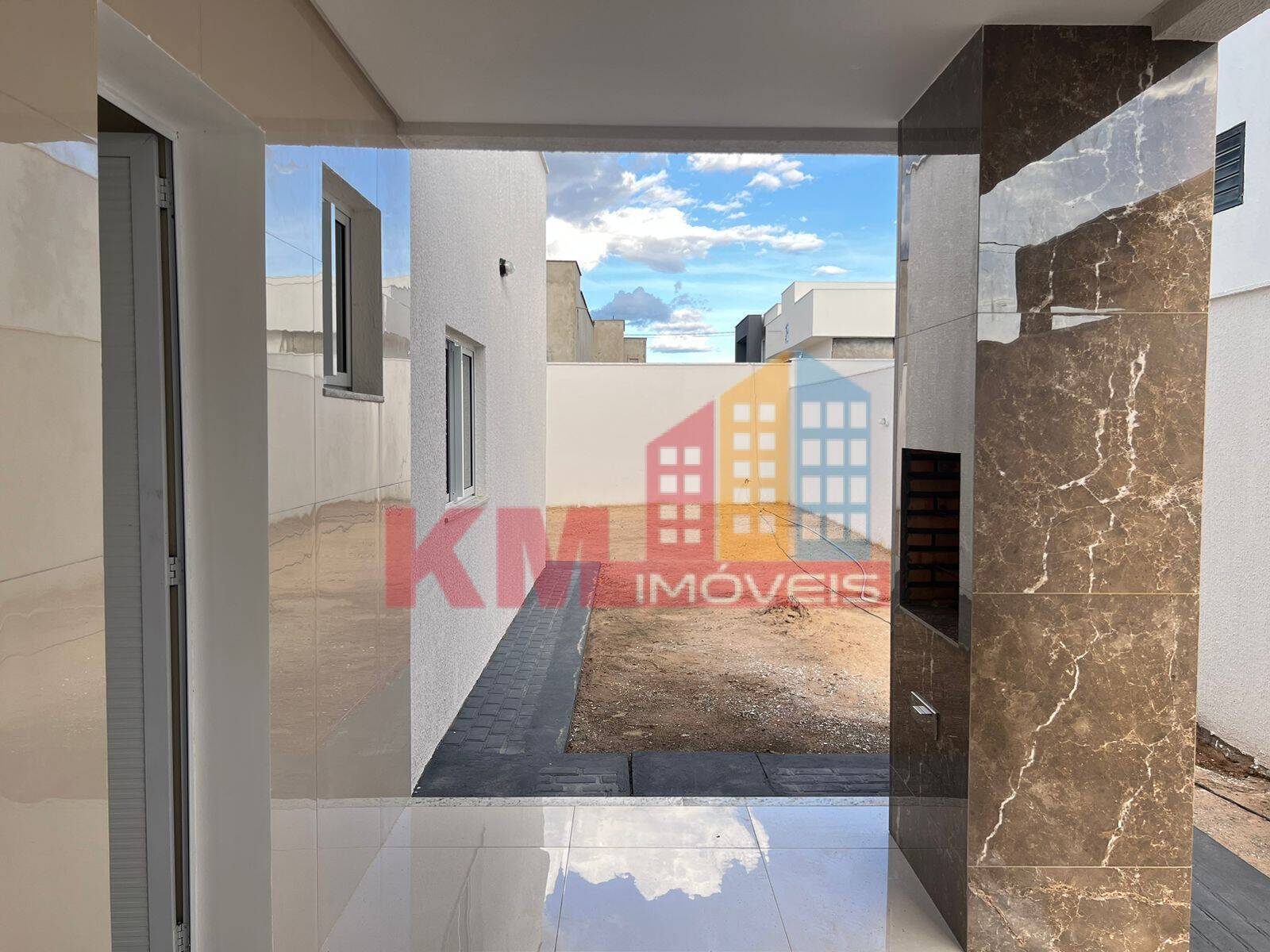 Casa à venda com 3 quartos, 150m² - Foto 17