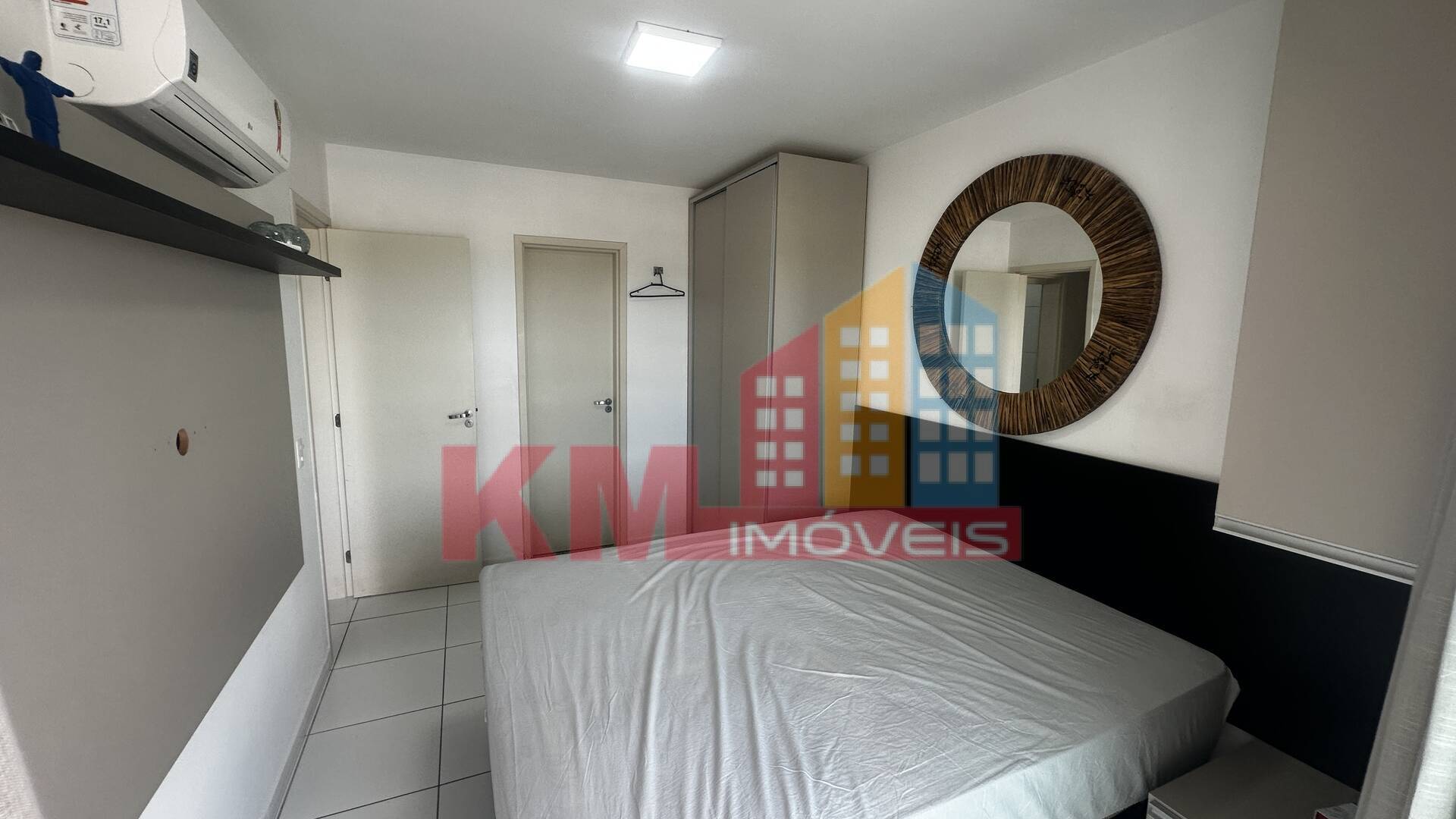 Apartamento à venda com 2 quartos, 65m² - Foto 11