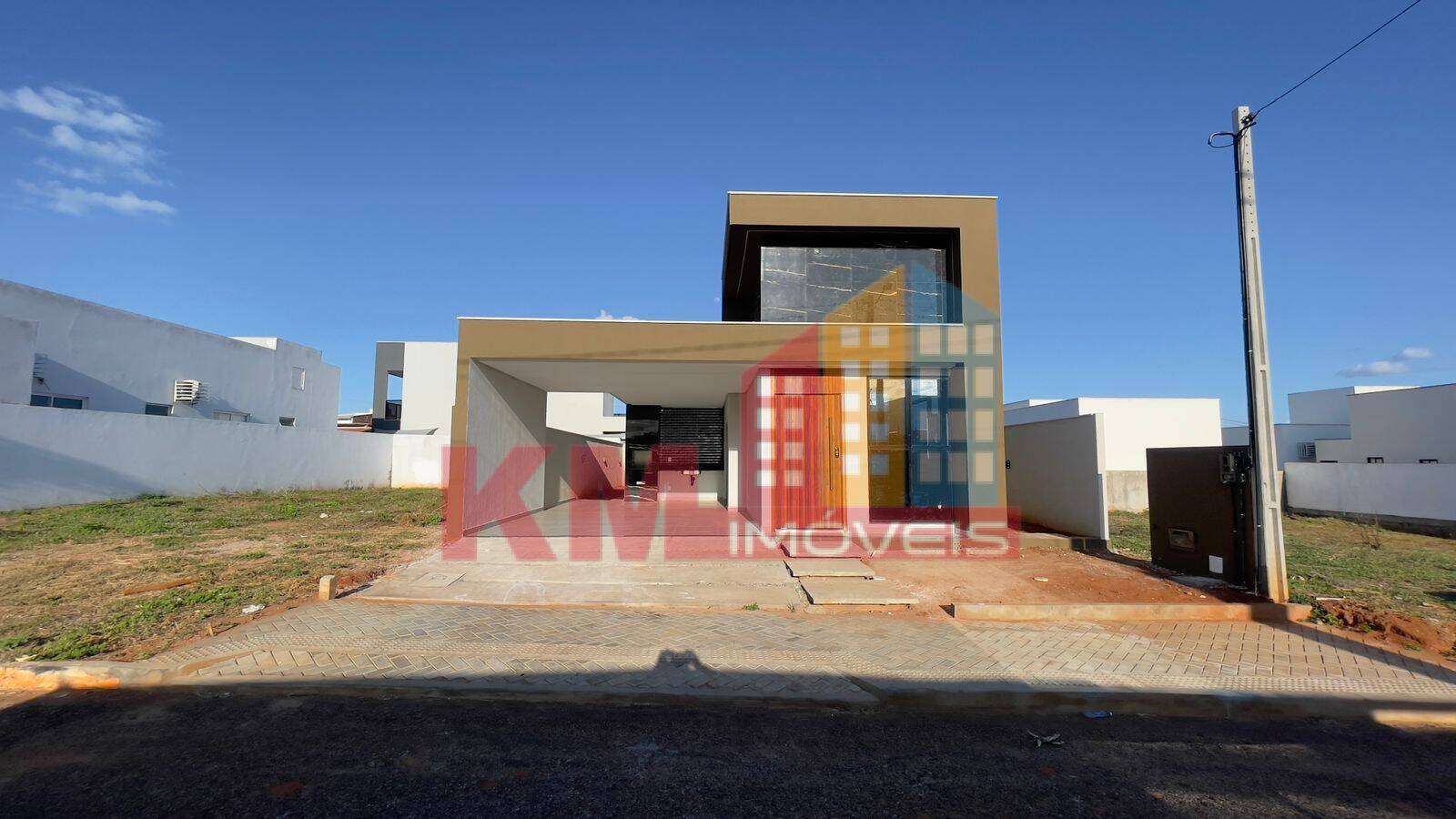 Casa de Condomínio à venda com 3 quartos, 119m² - Foto 1