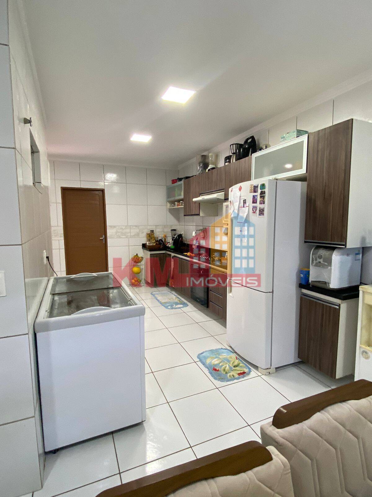 Casa à venda com 3 quartos, 120m² - Foto 13