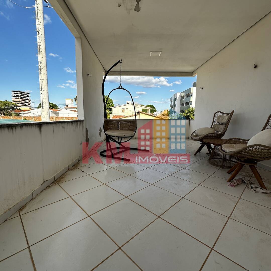 Casa à venda com 3 quartos, 999m² - Foto 22