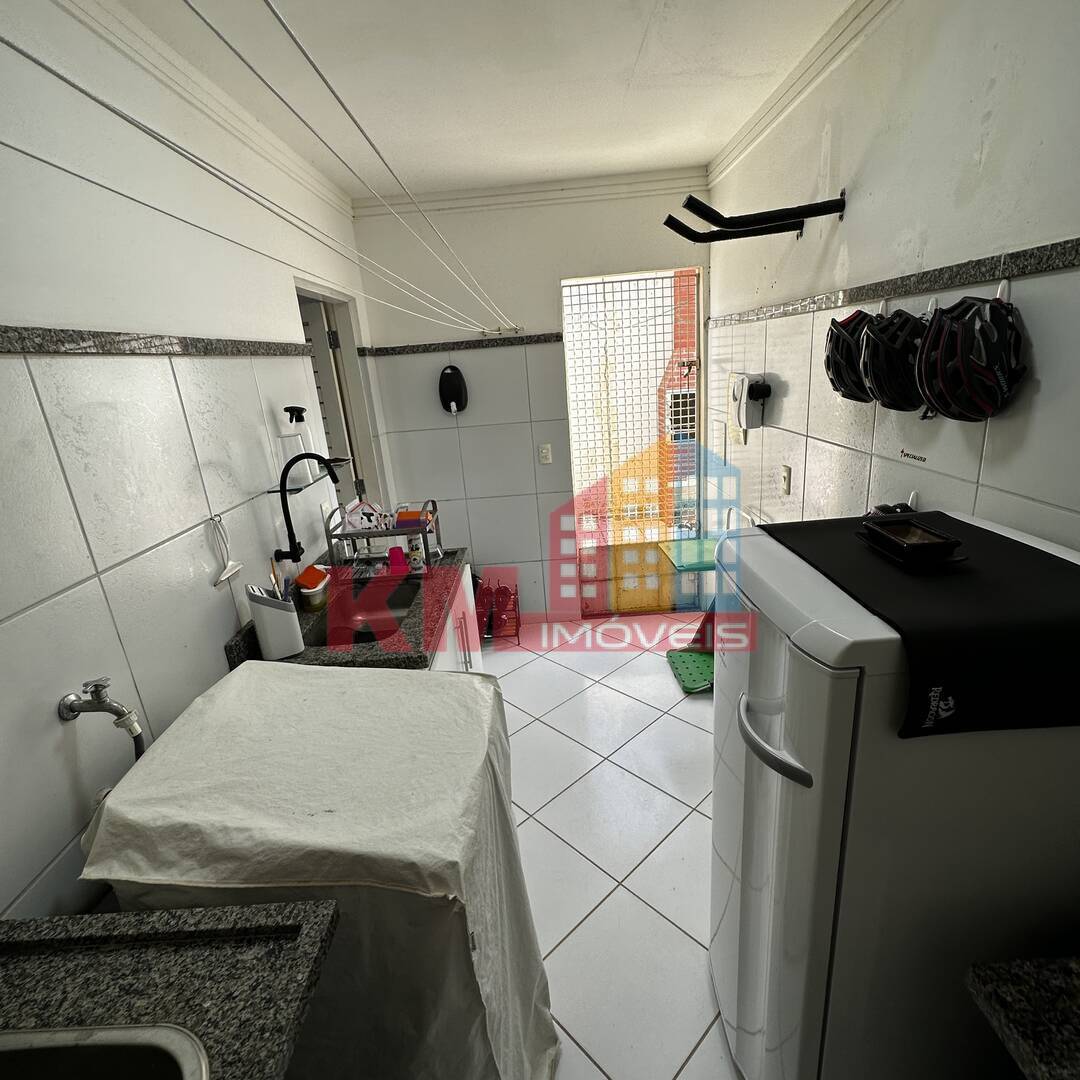 Casa à venda com 3 quartos, 999m² - Foto 10