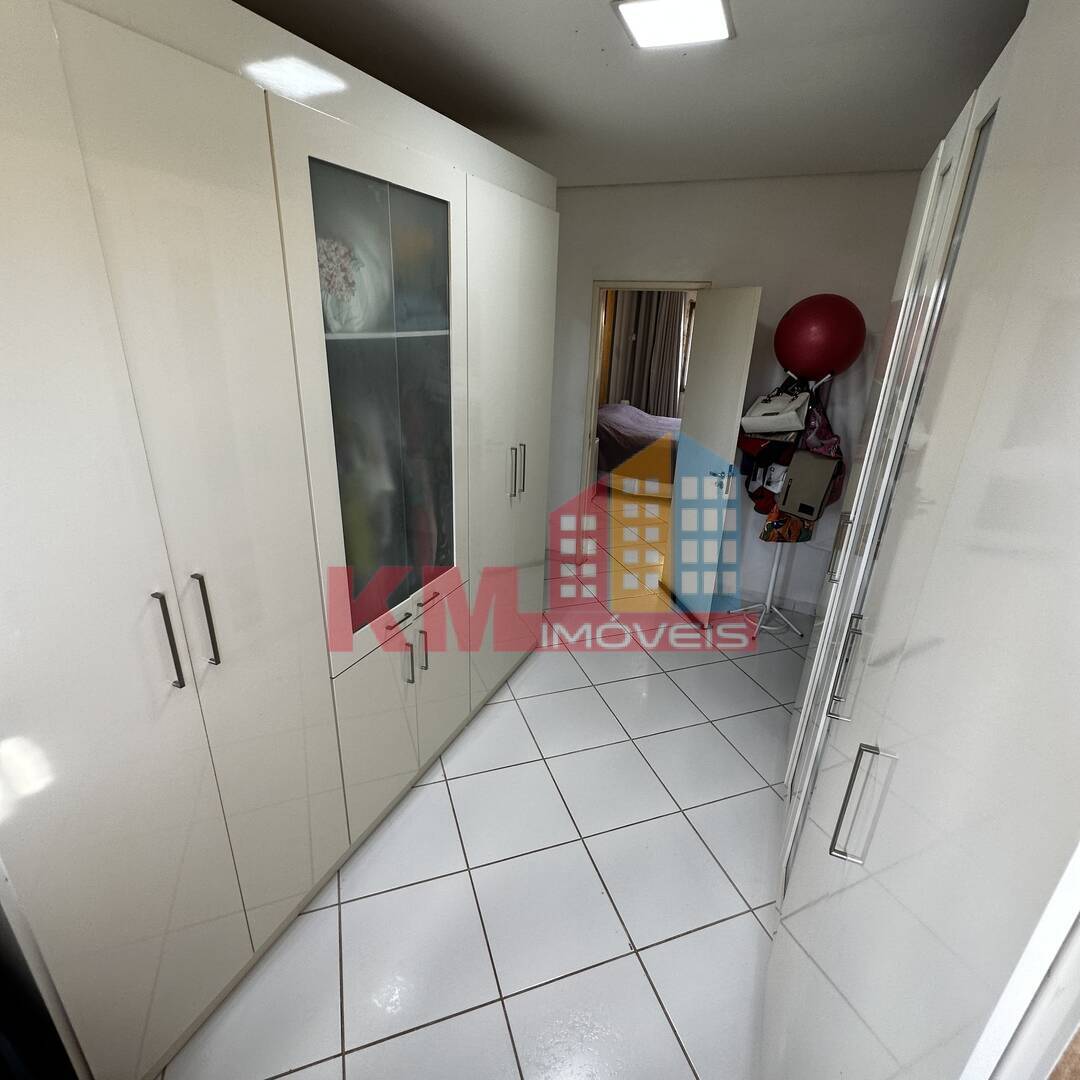 Casa à venda com 3 quartos, 999m² - Foto 19