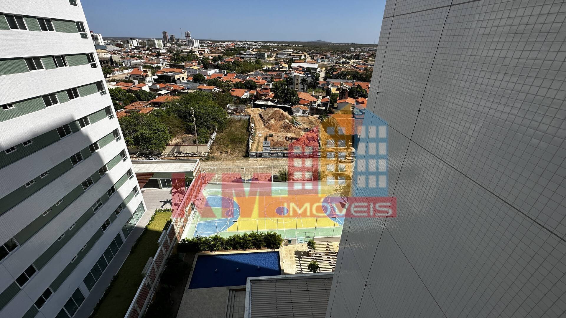 Apartamento à venda com 3 quartos, 165m² - Foto 10