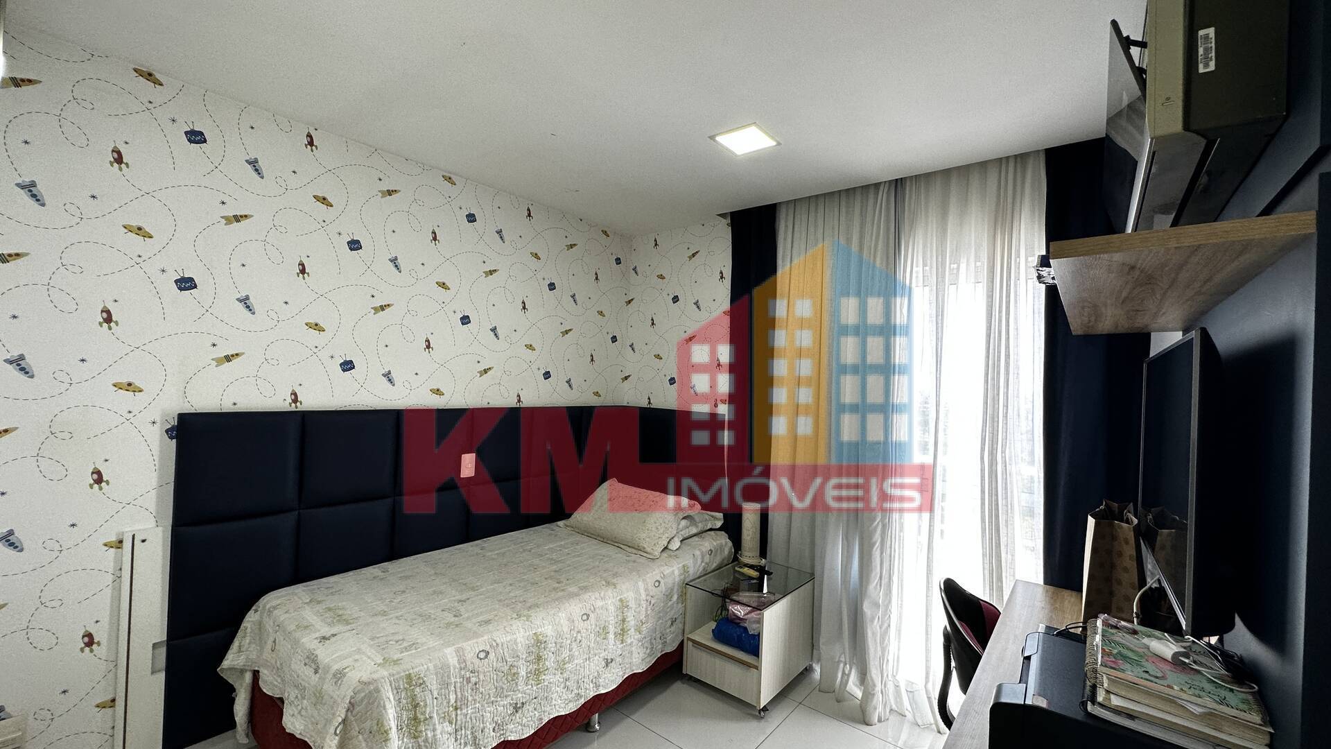 Apartamento à venda com 3 quartos, 165m² - Foto 11