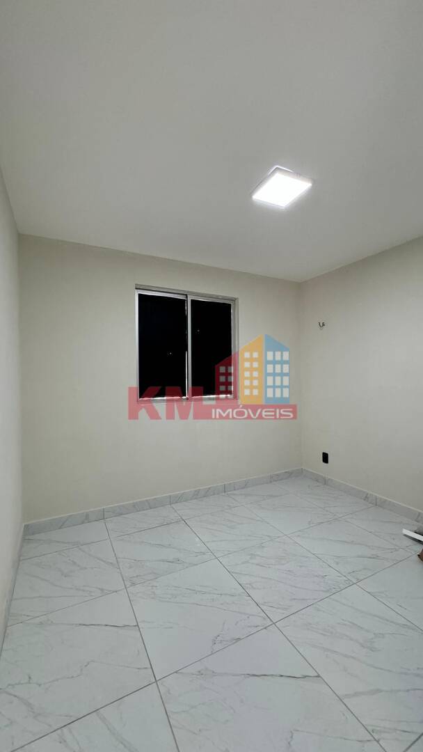 Apartamento à venda com 2 quartos, 40m² - Foto 4