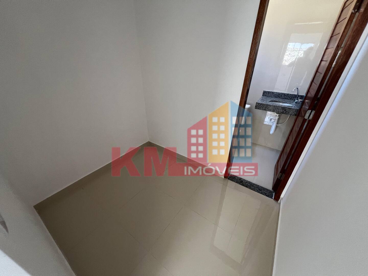 Casa à venda com 3 quartos, 115m² - Foto 14