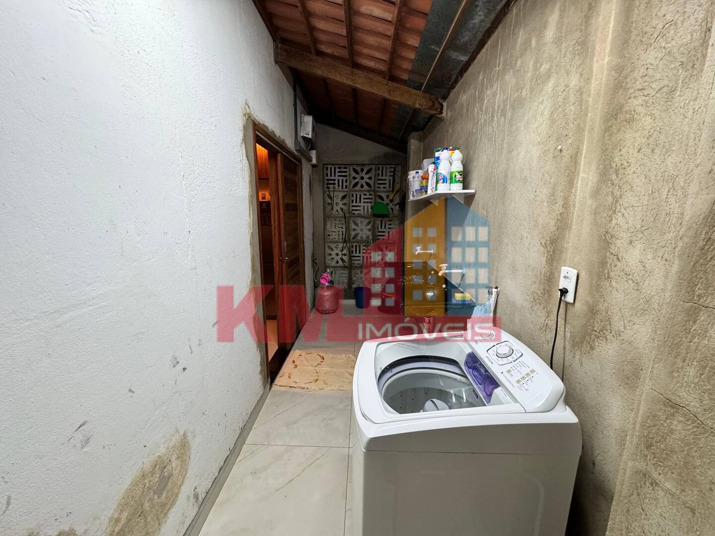 Casa à venda com 2 quartos, 130m² - Foto 12