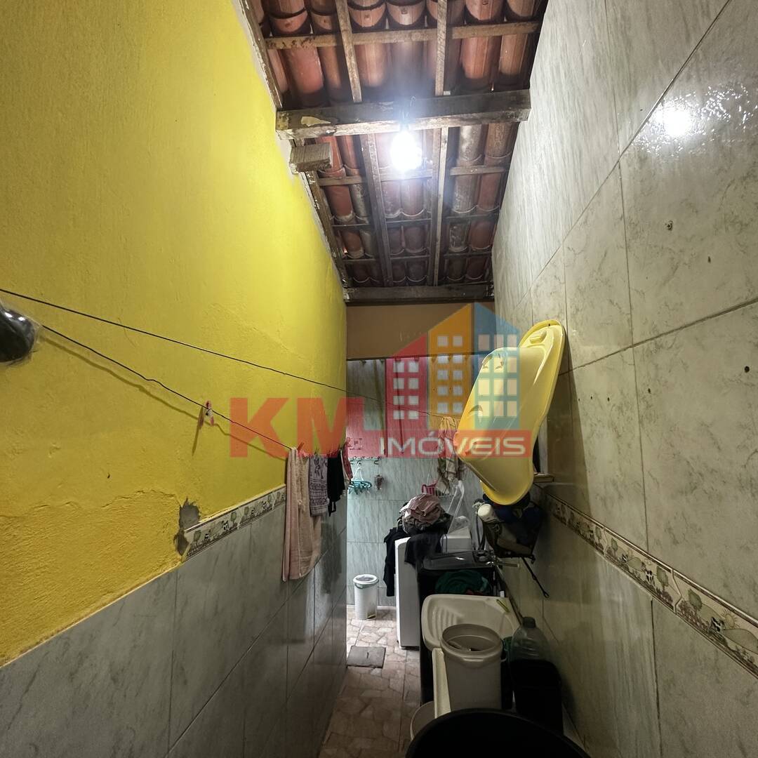 Casa à venda com 3 quartos, 200m² - Foto 8