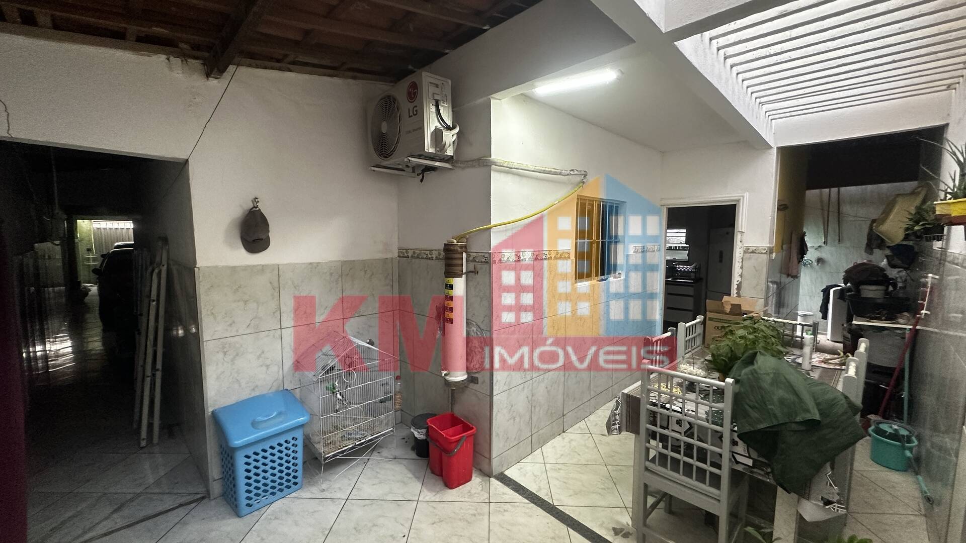 Casa à venda com 3 quartos, 200m² - Foto 9