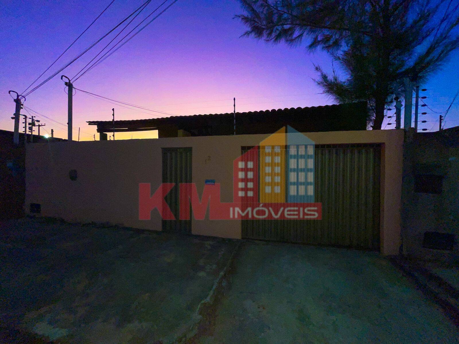 Casa à venda com 3 quartos, 120m² - Foto 2