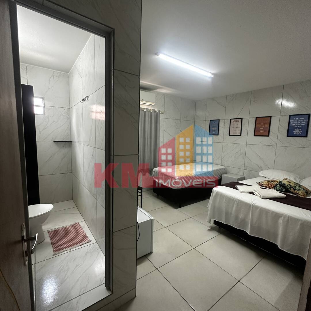 Prédio Inteiro à venda com 11 quartos, 250m² - Foto 17