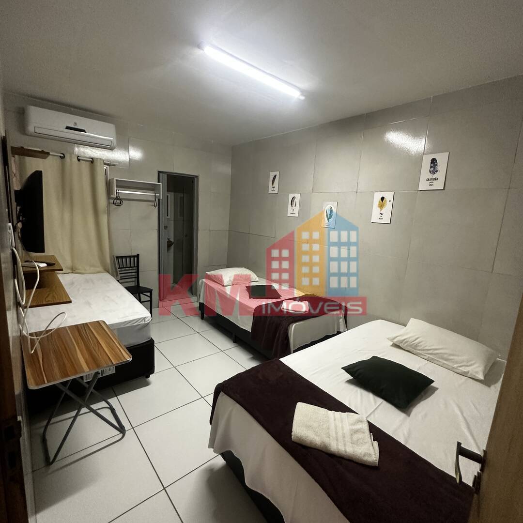 Prédio Inteiro à venda com 11 quartos, 250m² - Foto 28