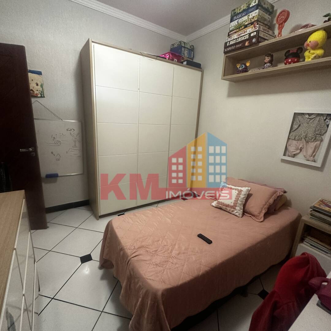 Casa à venda com 3 quartos, 999m² - Foto 13