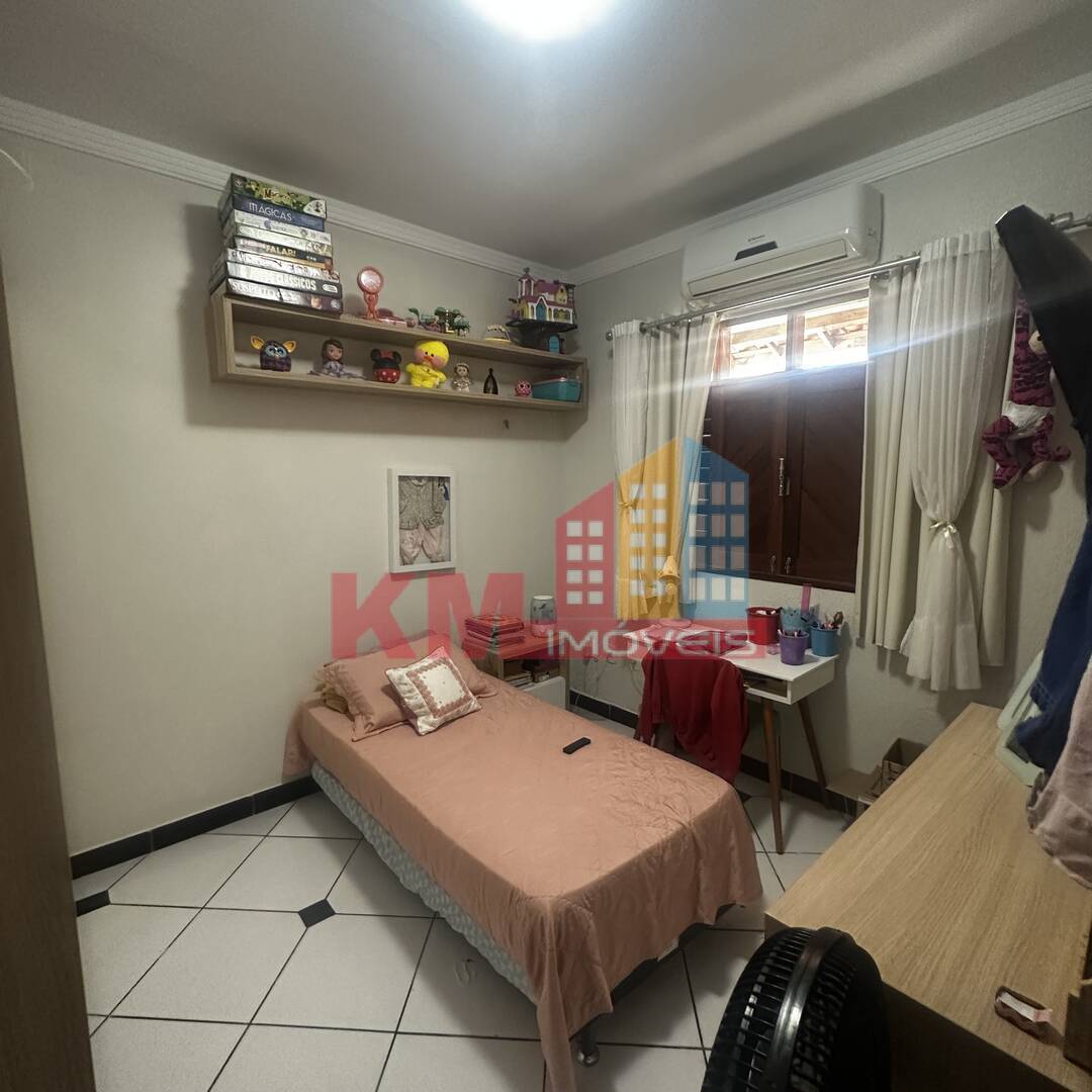 Casa à venda com 3 quartos, 999m² - Foto 12