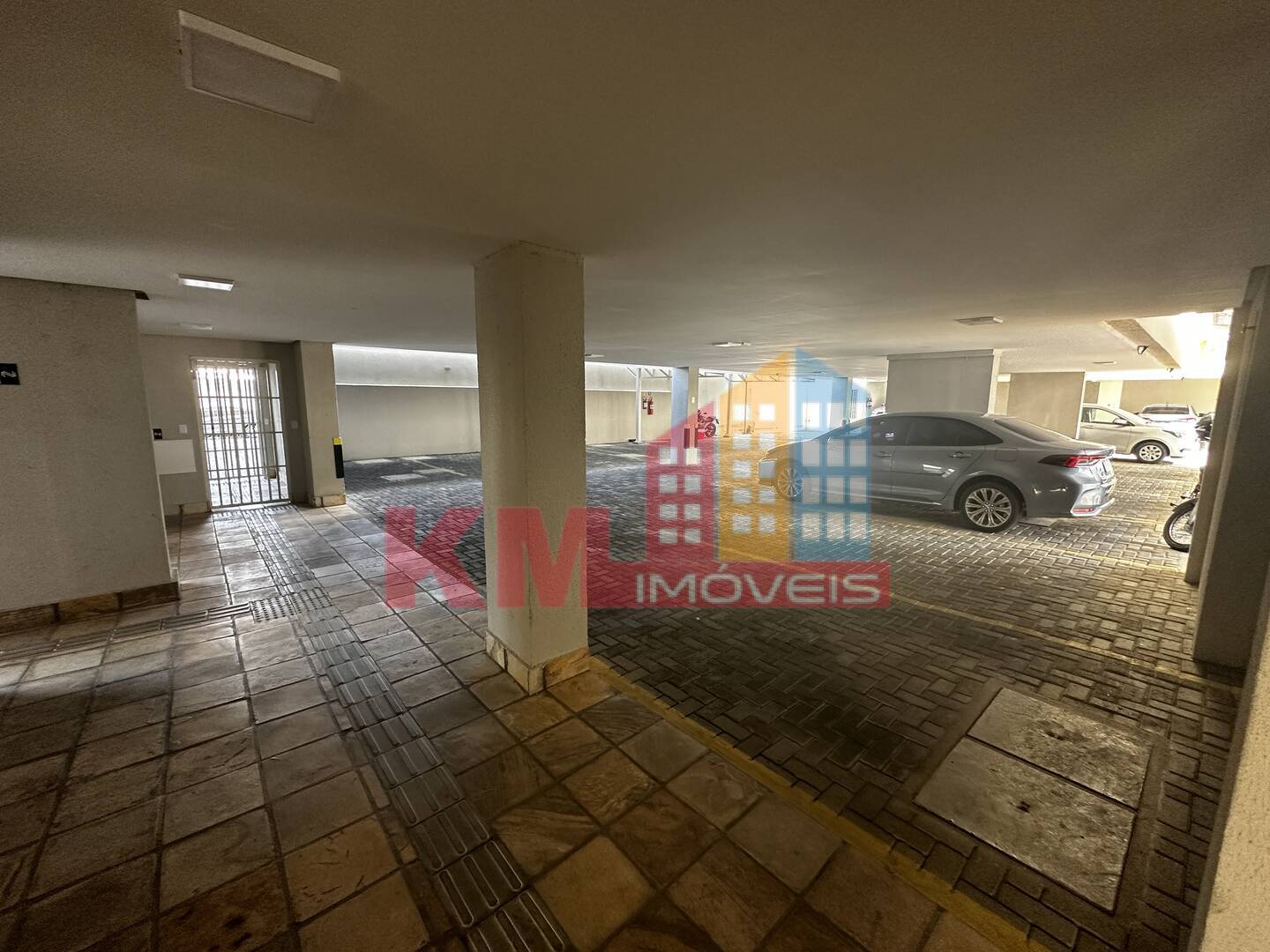 Apartamento à venda com 2 quartos, 55m² - Foto 12