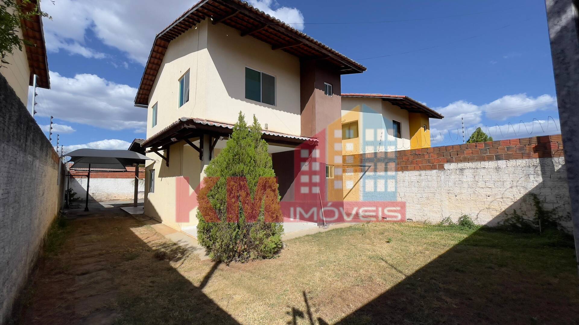 Casa à venda e aluguel com 2 quartos, 151m² - Foto 1