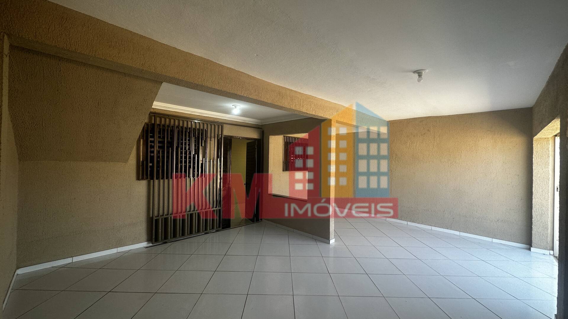 Casa à venda com 3 quartos, 148m² - Foto 3