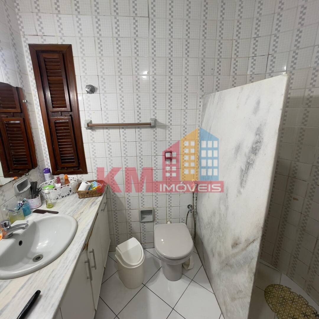 Casa à venda com 3 quartos, 936m² - Foto 5