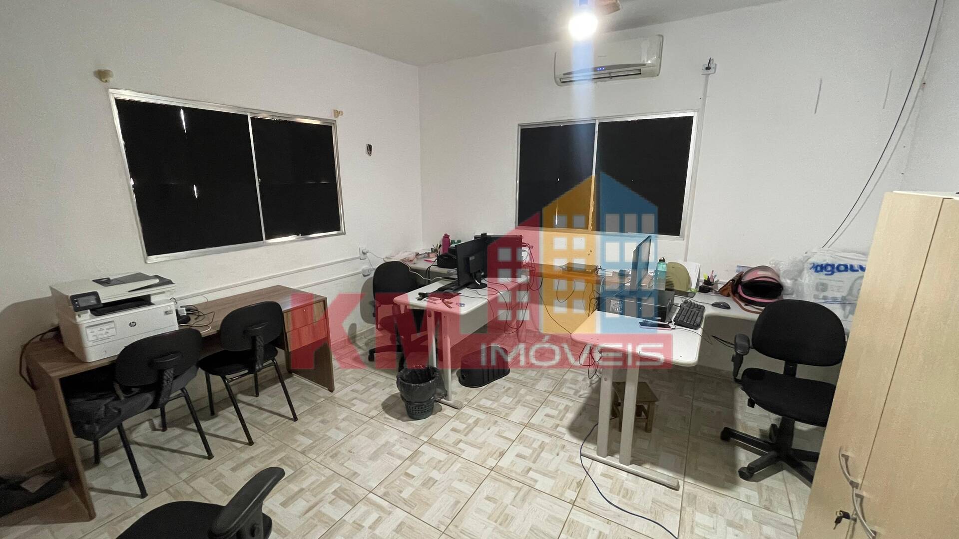 Casa à venda com 3 quartos, 1080m² - Foto 6