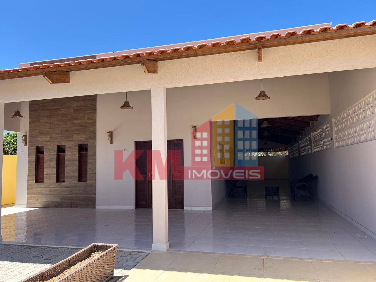 Casa à venda com 3 quartos, 210m² - Foto 3