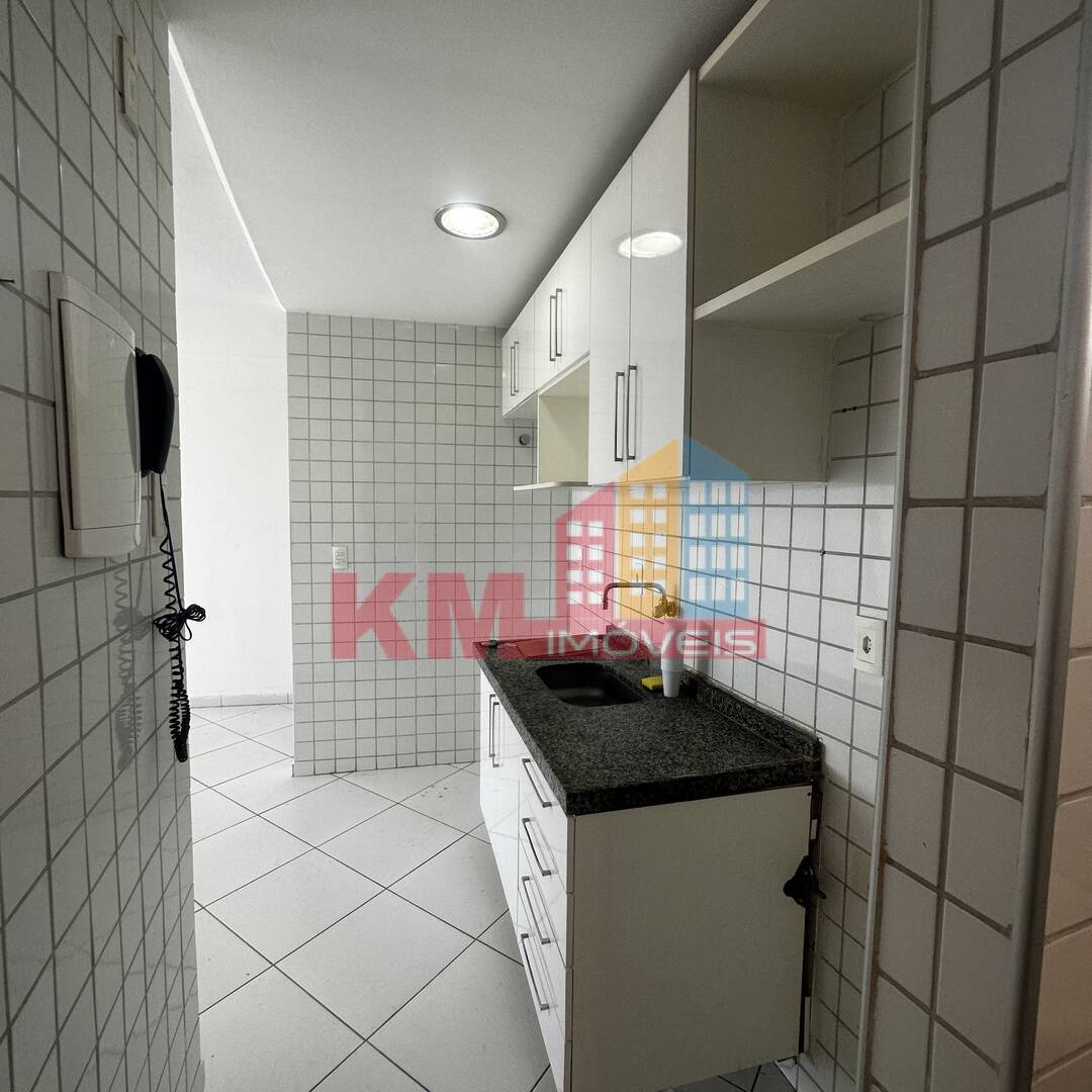 Apartamento para alugar com 2 quartos, 65m² - Foto 21