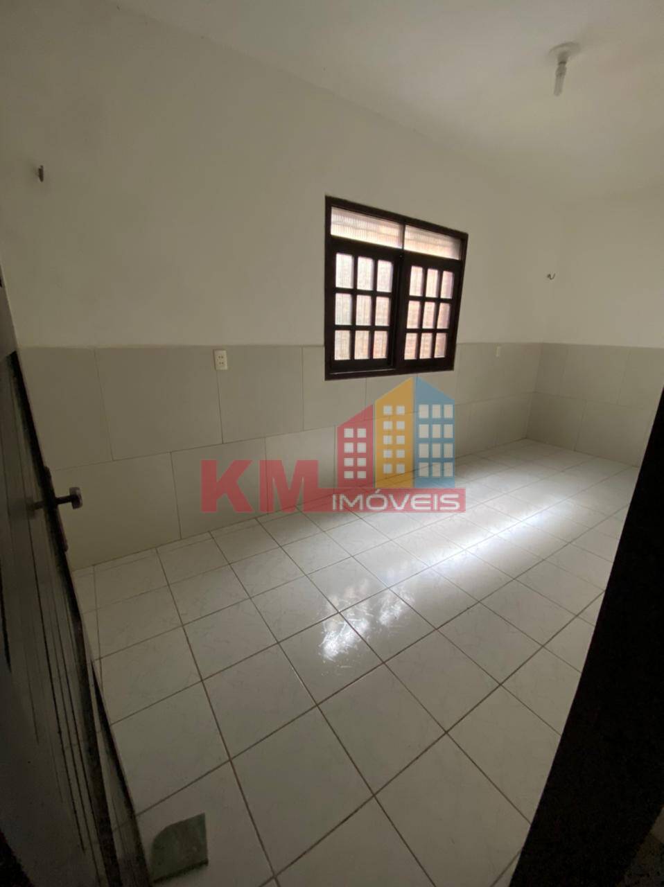 Casa à venda com 3 quartos, 999m² - Foto 10