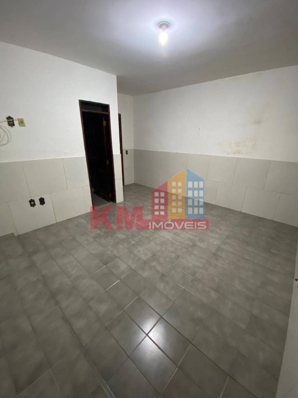 Casa à venda com 3 quartos, 999m² - Foto 13