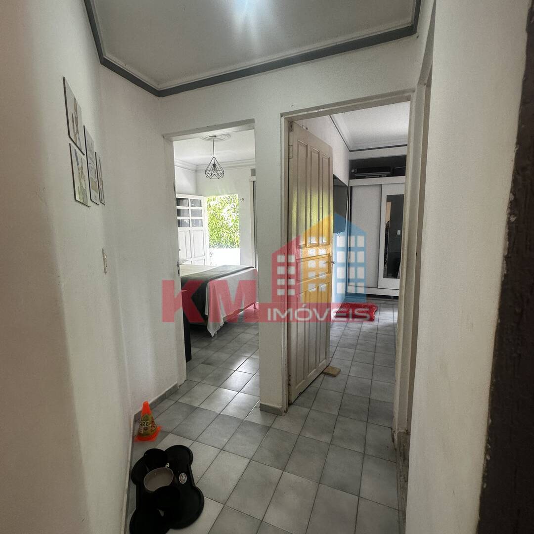 Apartamento para alugar com 2 quartos, 999m² - Foto 5