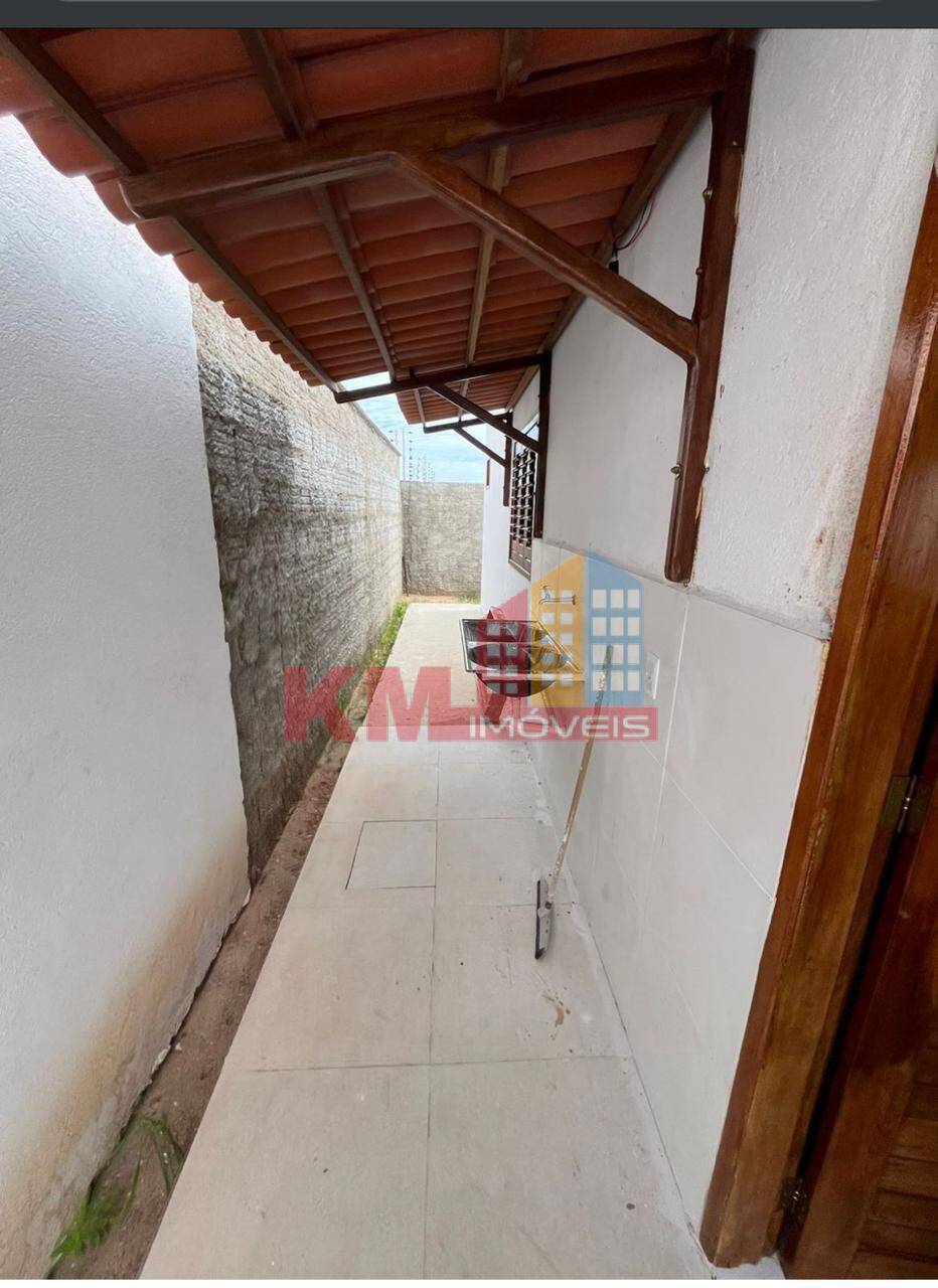 Casa à venda com 3 quartos, 100m² - Foto 10