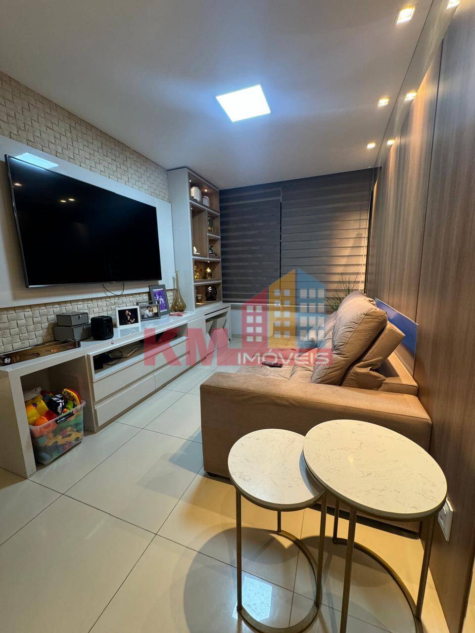 Apartamento à venda com 2 quartos, 94m² - Foto 1