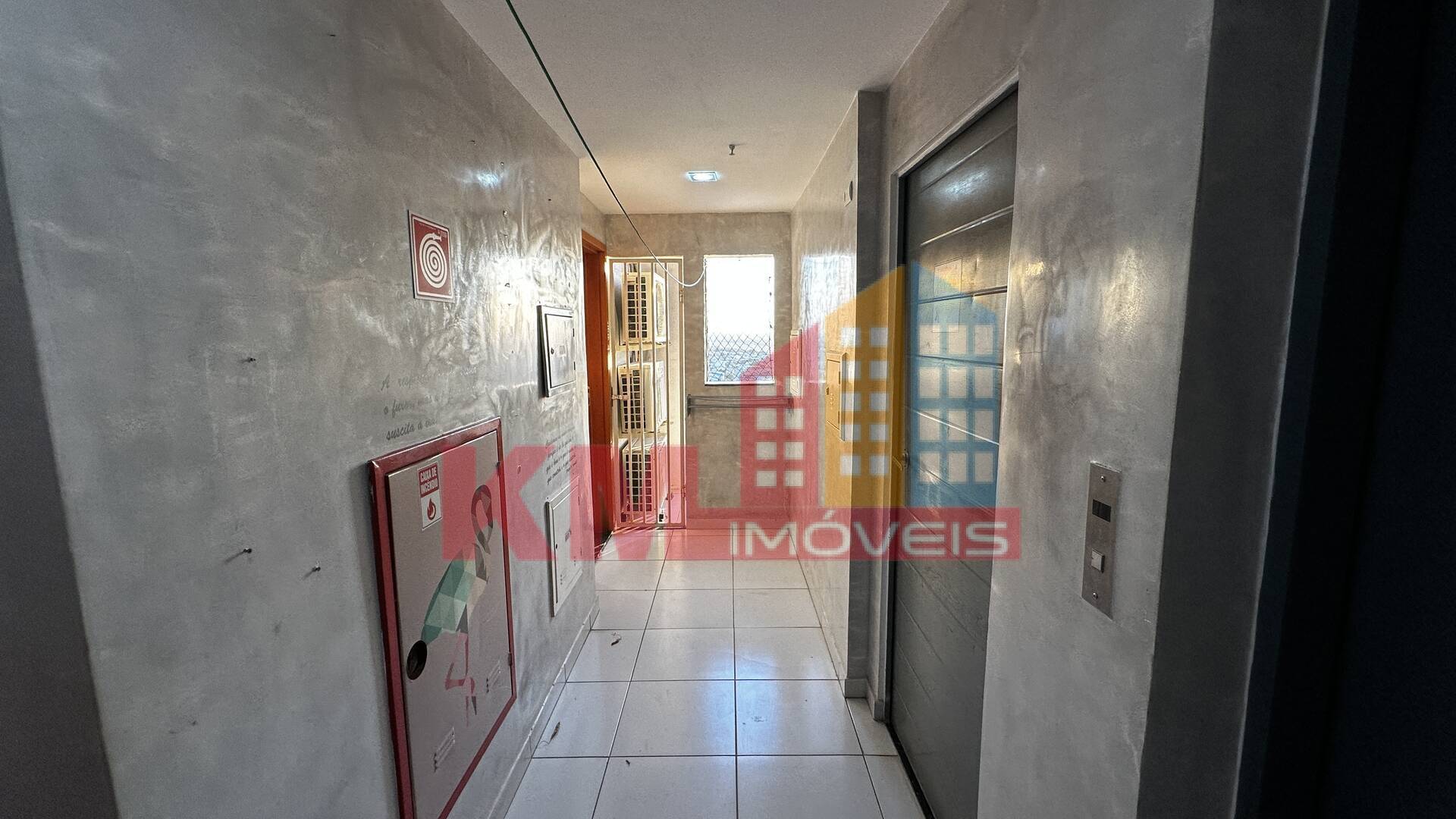 Apartamento à venda com 3 quartos, 172m² - Foto 27