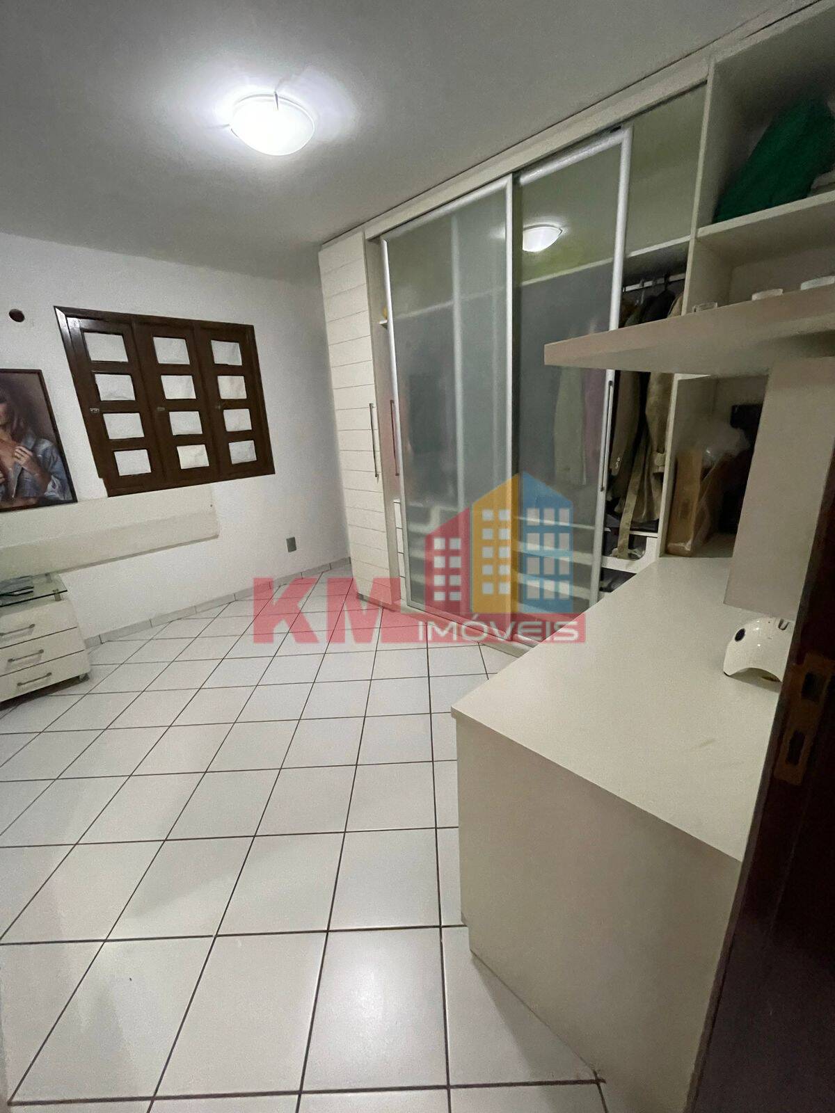 Casa à venda com 5 quartos, 999m² - Foto 12