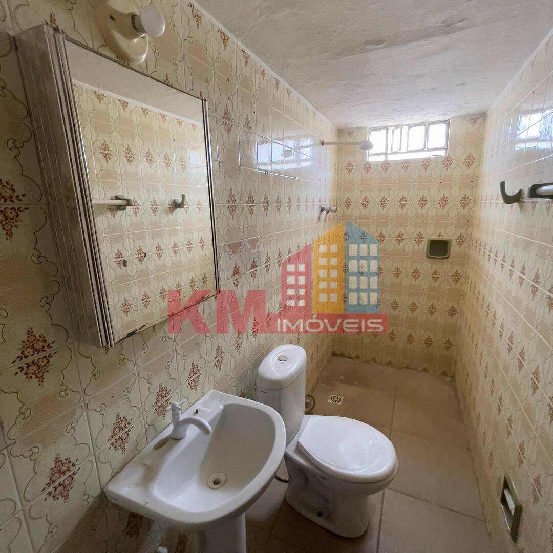 Casa para alugar com 3 quartos, 122m² - Foto 8