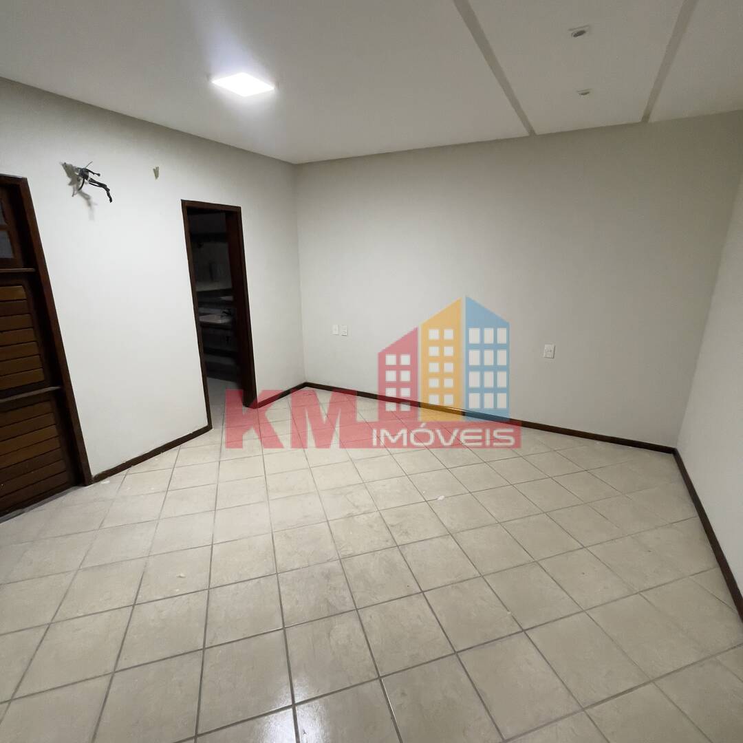 Casa para alugar com 5 quartos, 999m² - Foto 4