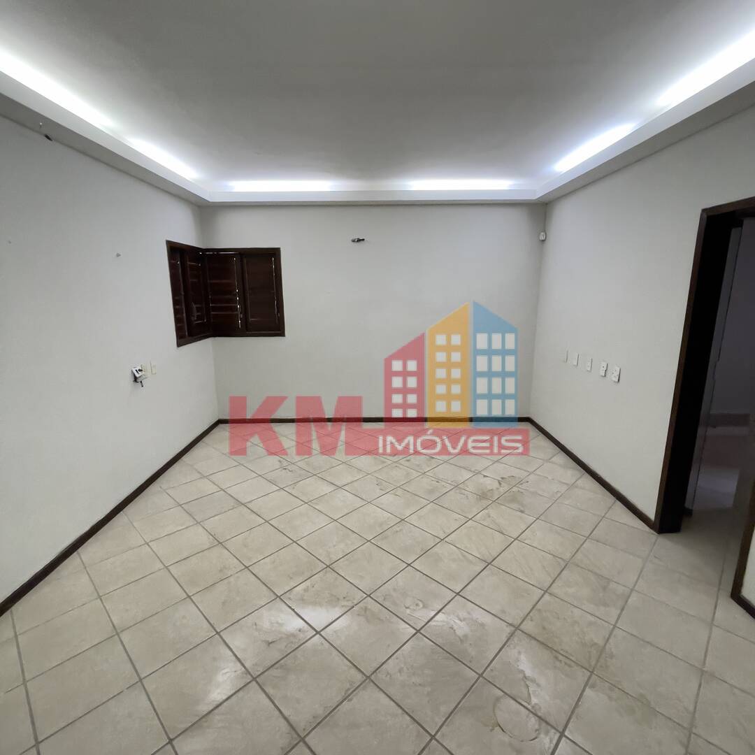 Casa para alugar com 5 quartos, 999m² - Foto 14