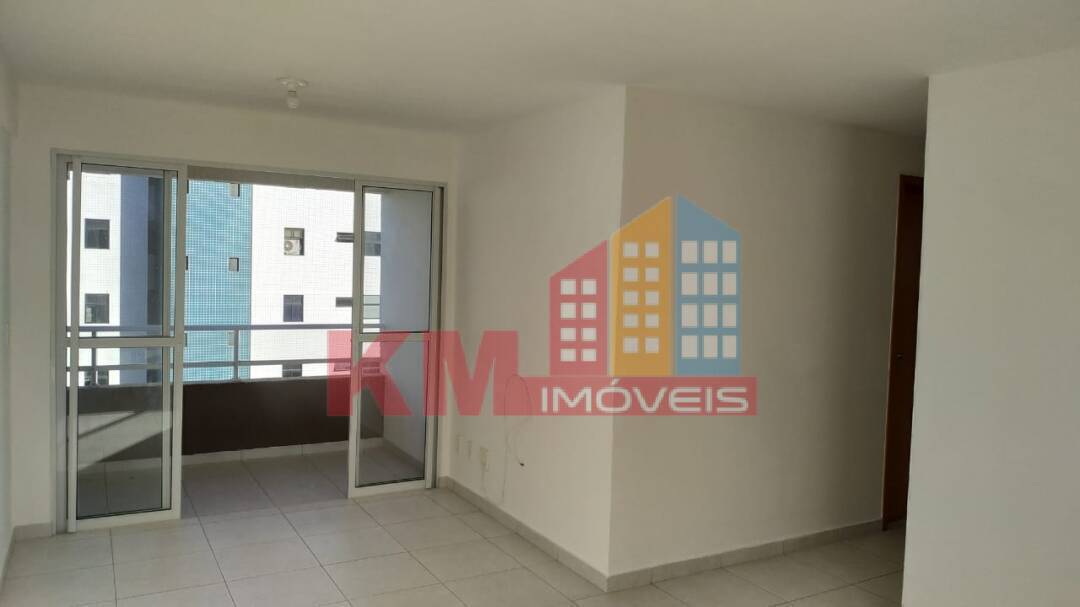 Apartamento à venda com 3 quartos, 77m² - Foto 2