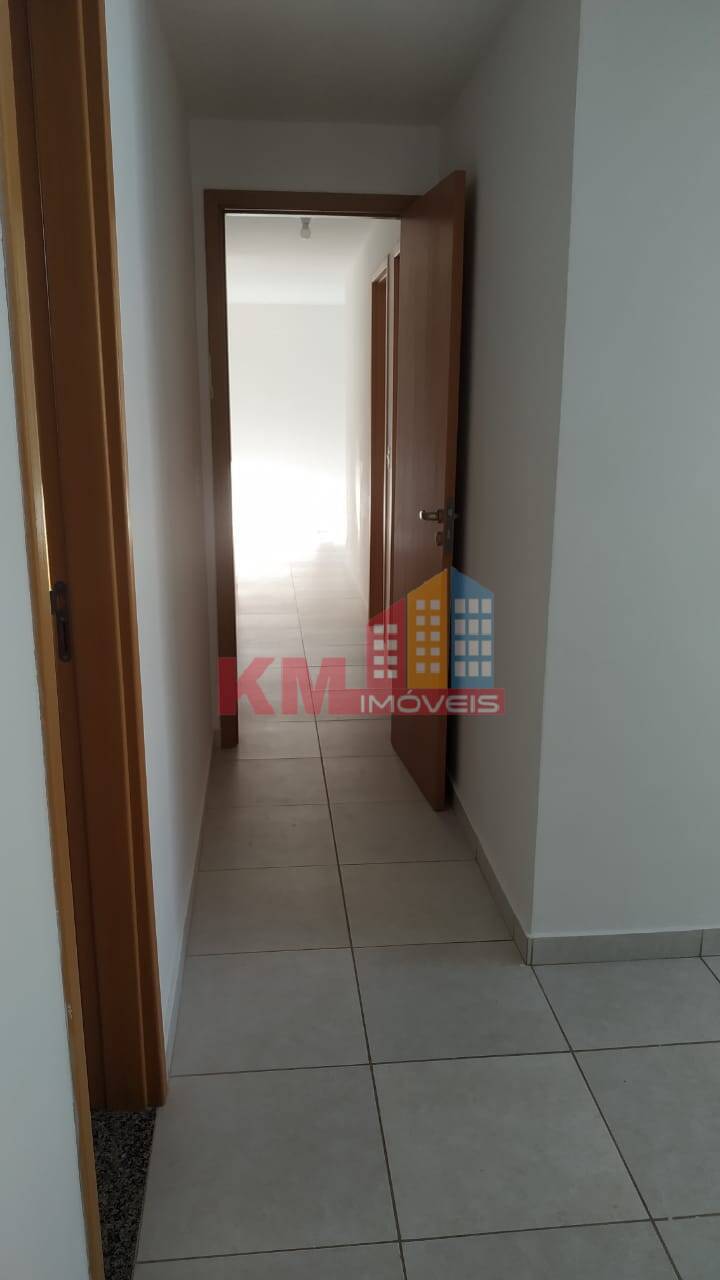 Apartamento à venda com 3 quartos, 77m² - Foto 8