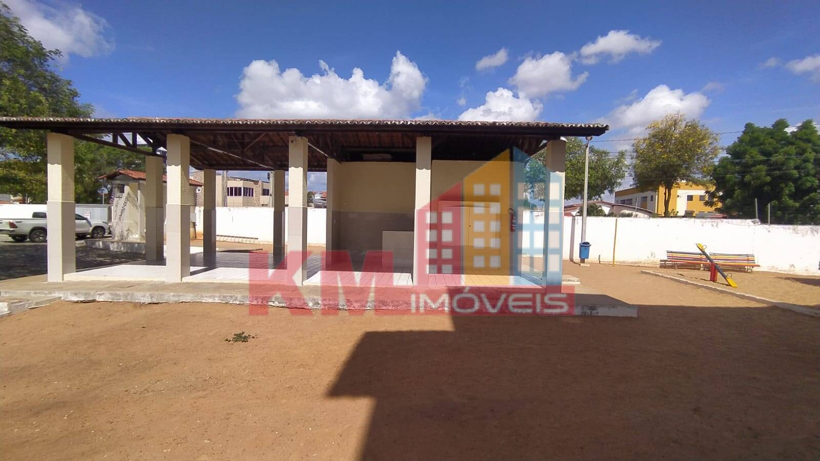 Apartamento à venda com 2 quartos, 45m² - Foto 4